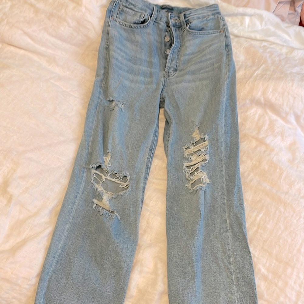 Wild fable ripped jeans size 4